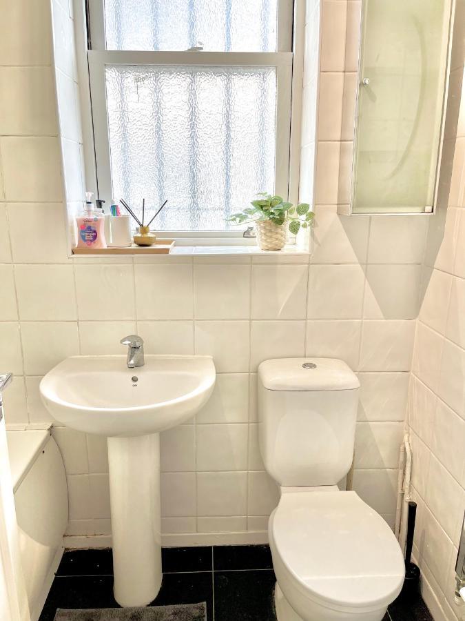 לונדון Archway Mordern 2 Bedrooms Apartment מראה חיצוני תמונה