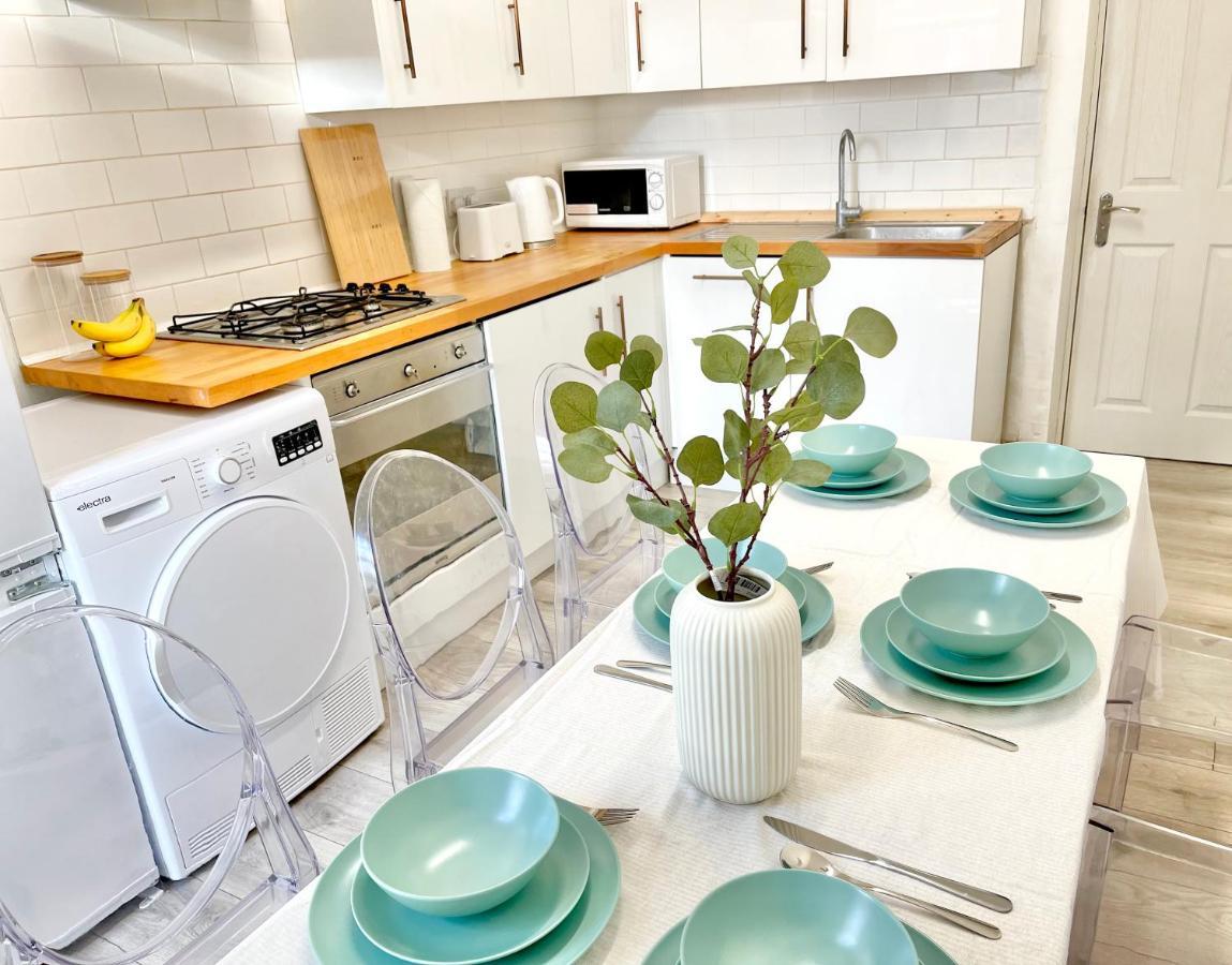 לונדון Archway Mordern 2 Bedrooms Apartment מראה חיצוני תמונה