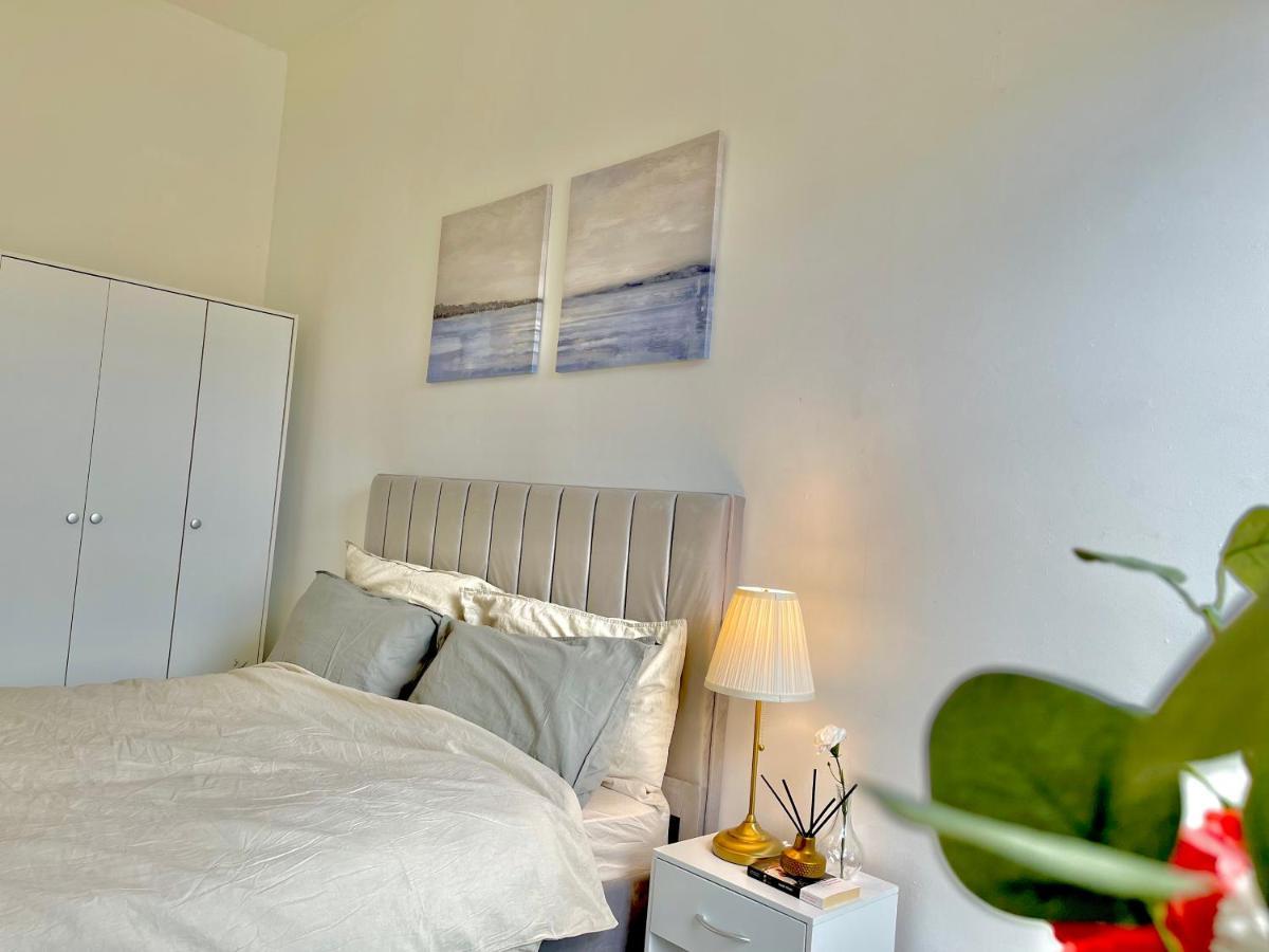 לונדון Archway Mordern 2 Bedrooms Apartment מראה חיצוני תמונה